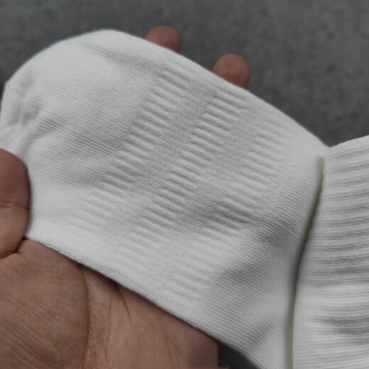 阿迪达斯 （adidas）男袜女袜2025春季运动袜篮球训练高帮长筒袜子DZ9356 JC9272/中筒 S【35-38码】