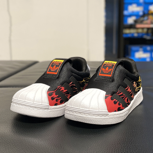 阿迪达斯（adidas）三叶草小童鞋 春夏新款ins潮时尚贝壳头透气运动鞋低帮耐磨休闲鞋 EG9215 21 /5K/120mm