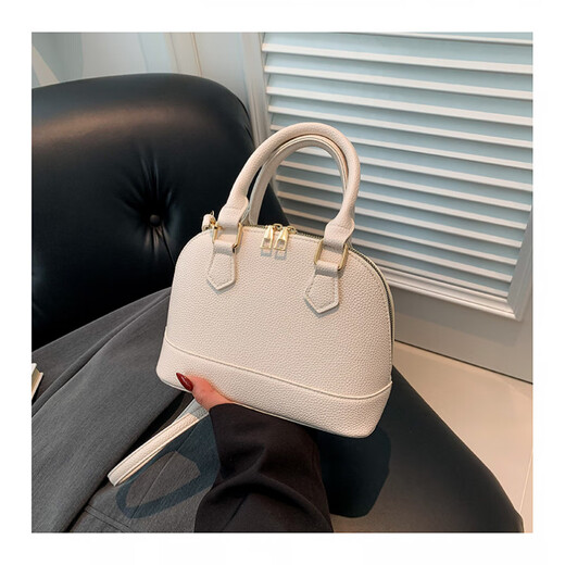 Espantapájaros bolso pequeño para mujer 2025 nueva moda retro bolso de concha portátil simple casual bolso cruzado de un solo hombro para mujer novia esposa madre regalo de la madre blanquecino