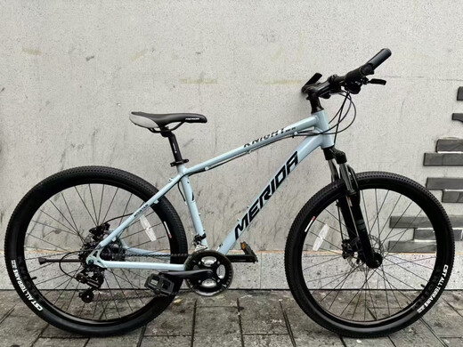 Utilisé Medida Bicycle Warrior 600 Duke 600 Challenger 300 hommes et femmes Transmission Vélo de montagne Vélo de route 1098 Shooting spécial 21 vitesses 26 pouces