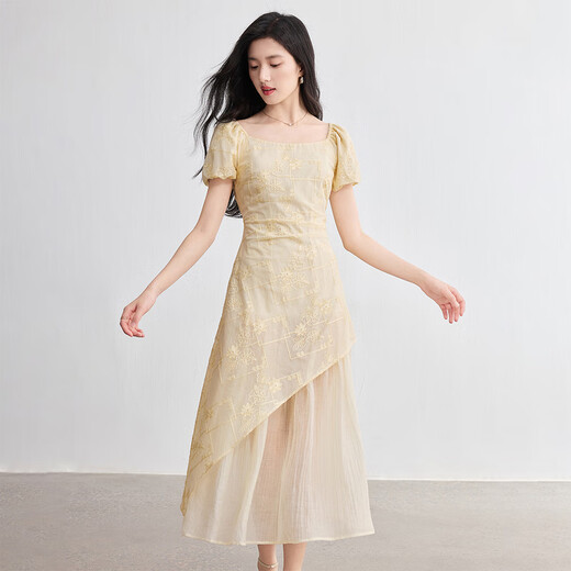 Shangdubila Palace Stickerei Spleißen gefälschter zweiteiliger Quadratkragenkleid für die Sommerlaterne-Ärmel unregelmäßiger Tee Rock Faltener langer Rock