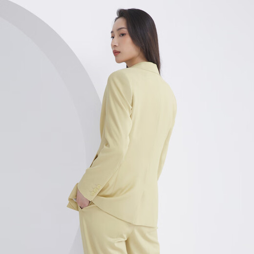 雅戈尔（YOUNGOR）套西上衣女677款背叉修身型毛料亮丽色系高级优雅商场同款 黄色 S 160/84A