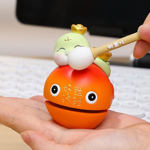 Clcey Creative kleine Holzfisch-Cartoon-Arbeitsstation Ornamente Office Dekompression und emotionales Stabilität Artefakt Schlägen von Kindern Kinderharz Version-Koi [verbessertes Gelb]