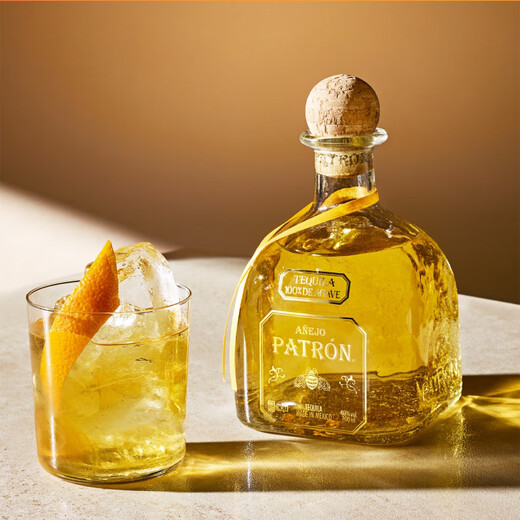 Téquila à coussin doré vieilli patron, importé du Mexique, direct à l'étranger, 1000 ml de coussin doré âgé de 1000 ml