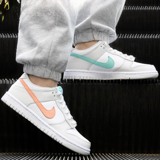 
Nike (NIKE) women's shoes DUNK LOW (GS) classic retro comfortable and versatile sports shoes CW1590-100 CW1590-101 38