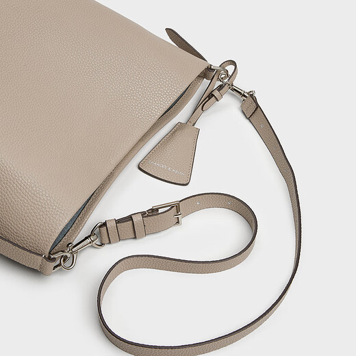 CHARLES&KEITH25夏季新品荔枝纹单肩斜挎子母水桶包七夕礼物CK2-10151504 Taupe灰褐色 M