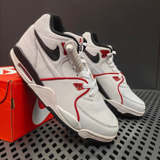 耐克（NIKE）篮球鞋男鞋夏季新款防滑耐磨缓震休闲鞋透气运动鞋BQ4212-100 FD9928-101复古白红 40