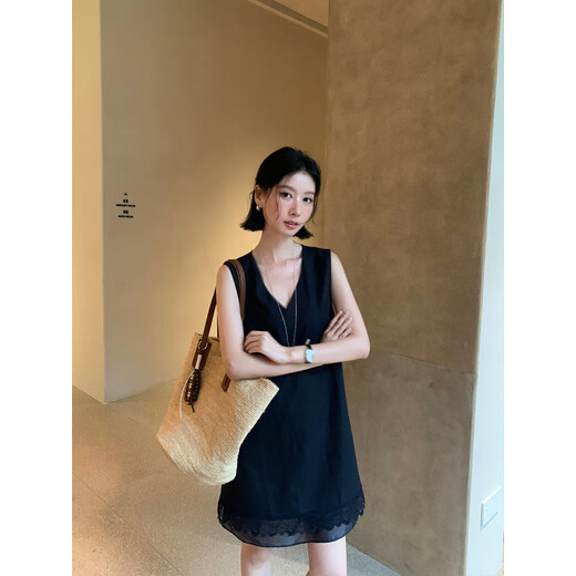 Dentro y fuera de 2025 Summer Corea con cuello en V de encaje de cuello en V empalmado vestido sin mangas para mujeres 15052 White L