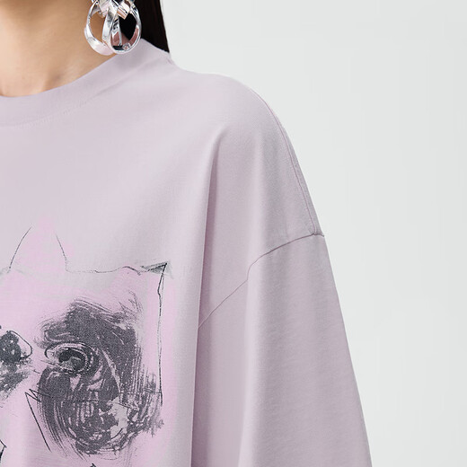 
Jiangnan Buyi (JNBY) [same style in the mall] 25 Spring New T-shirt for Women's Fun Cat Print Loose Round Neck Middle Sleeve 5P2112550 671/Gray Powder S