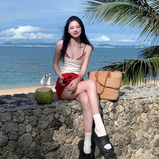 Bai Qixin swimsuit women's split bikini four-piece set with small breasts gathered pure desire Korean version ins dopamine beach spa swimsuit red four-piece set one size fits all 70-120Jin Jin is equal to 0.5 kg