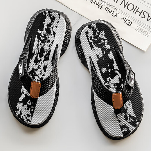 Flip Flops für Männer 2025 Neue Sommer Outdoor Outdoor Casual Dicker Sohle-Clip-On Pantoffeln Personalisierte vielseitige Sportsandalen SRX-524VFJ Schwarz und Blau 40