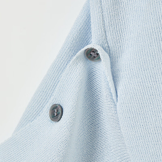 Fanqin Side Bouton Bouton à manches courtes Tempérament du pull à manches minces Top 452HA1920 Blue Taille égale