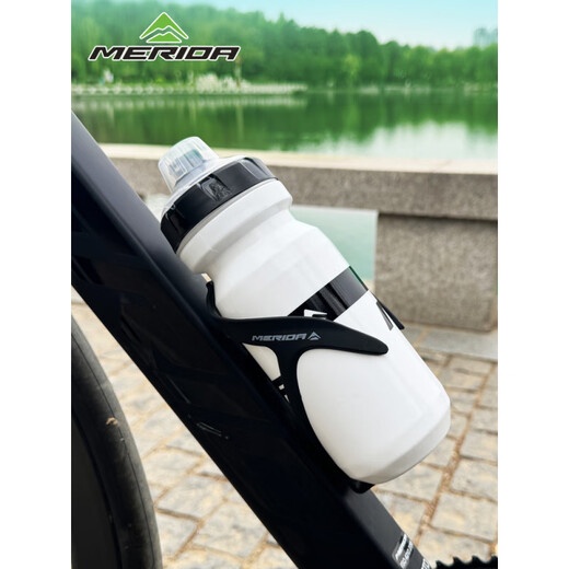 Merida Merida bicycle water bottle cage rubber scratch-resistant mountain bike road bike water cup holder water bottle bicycle accessories (surface rubber anti-scratch and wear-resistant) white