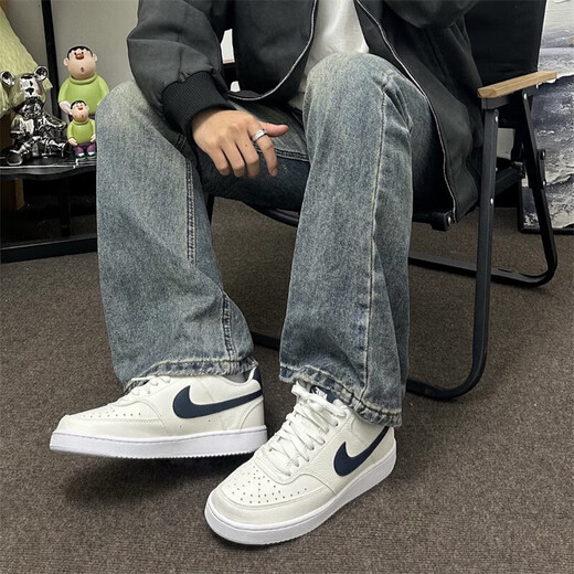 耐克（Nike）休闲鞋男鞋春夏季新款休闲鞋ins潮时尚透气运动鞋低帮耐磨板鞋 HQ4867-101/白黑 42
