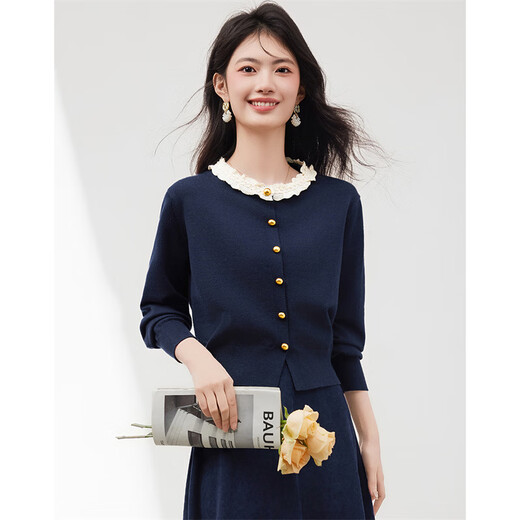 Xin Feiyu fashionable temperament salt knitted cardigan women's autumn and winter 2025 new bottoming shirt for age reduction, western style loose slimming top