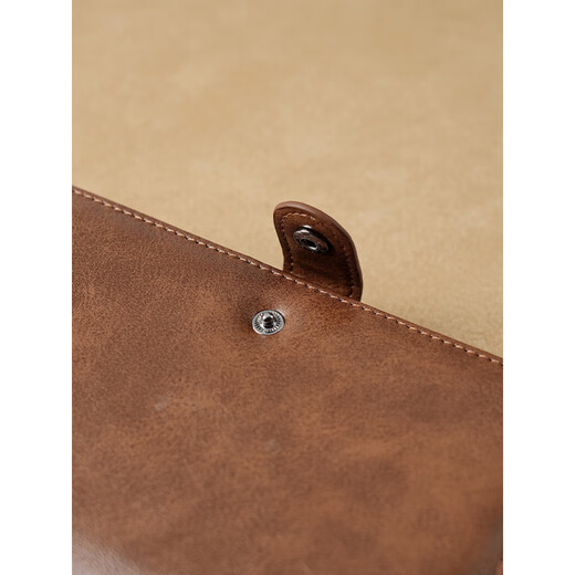 Kangaroo high-end travel passport bag genuine leather texture wallet outdoor leisure men and women retro oil wax simple passport clip air ticket oil wax leather brown color [anti-theft brush]