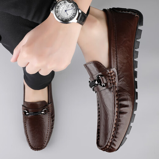 Chaussures de bonnet de marque de luxe légère pour hommes en été Nouveau homme en cuir authentique British Style British Casual Le cuir chaussures papa chaussures de conduite 9922 Brown 45