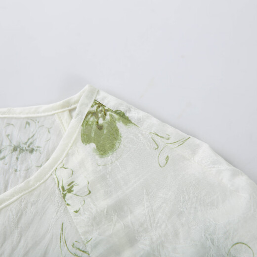Show de fibra [Papel de flores Moriya] Camisa de cuello en V de encaje floral fresca de gran tamaño MM Summer Summer Nuevo estilo 1424 Color 3xl