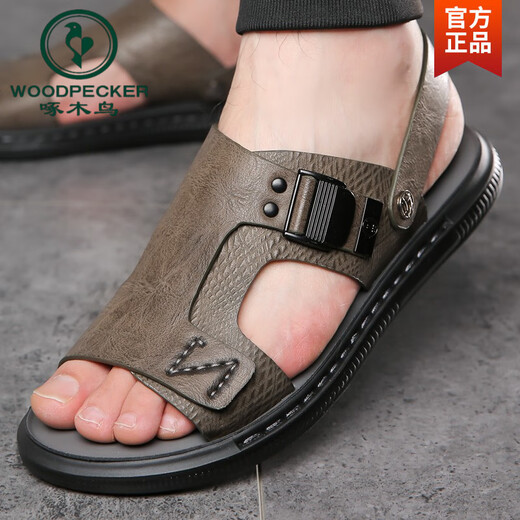 啄木鸟凉鞋男夏季2025新款透气男士真皮外穿休闲软底沙滩防水两用凉拖鞋 2306灰色 38