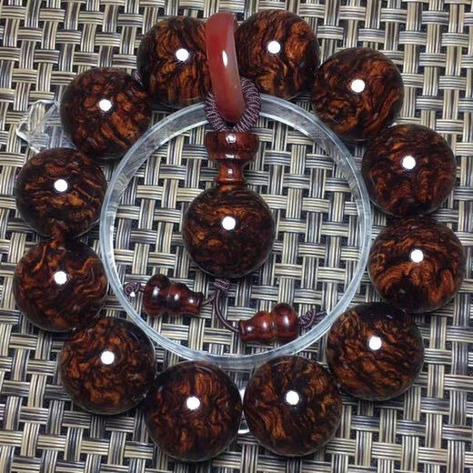 新款黄花梨手串手链2.0高油高密男士沉水老料佛珠念珠纯.天然随机 新款黄花梨手串手链2.0高油高密男士沉水老料佛珠念