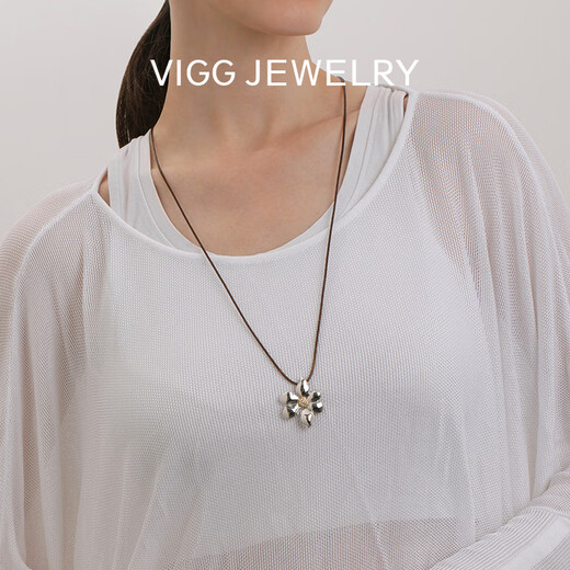 VIGG夏花项链女2025年新款潮毛衣链轻奢感贝珠小众百搭配饰 夏花项链