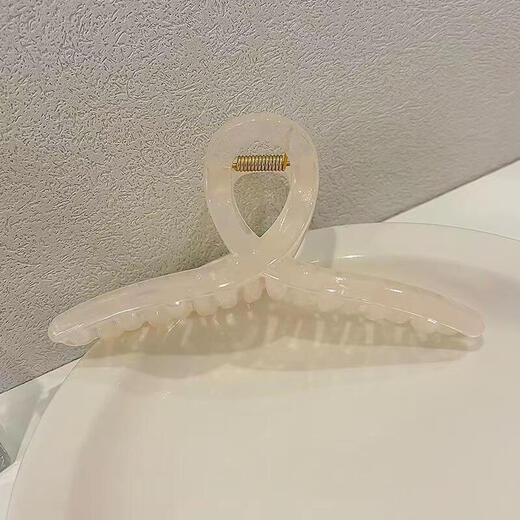 Extra Large Jelly Color Clip for Women Acrylic Shark Clip Summer Temperament Simple Back of Head Hair Clip for Women Extra Large Jelly Clip 1 Random TS150