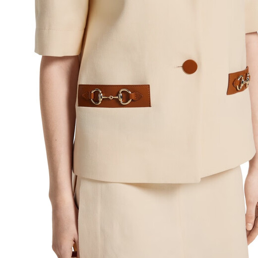 Gucci (Gucci) Укладка налогов женской не совсем белая белая пряжка для льня