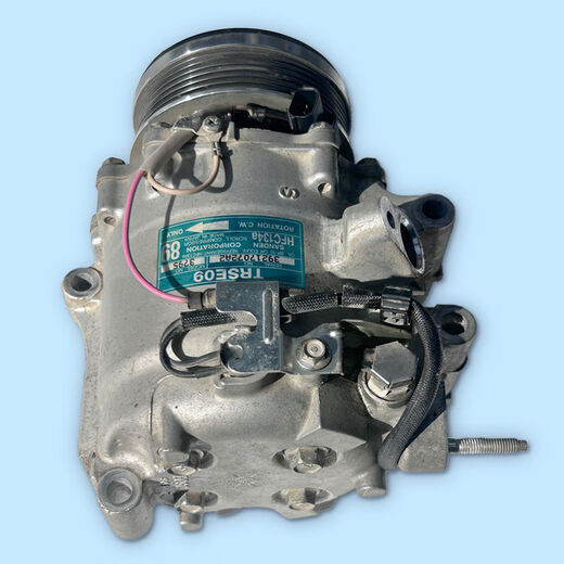 Yusenyi is suitable for old CRV2.02.4 air conditioner pump air conditioner compressor air conditioner pump original disassembly CRV12162 points 0 original disassembly Honda CRV