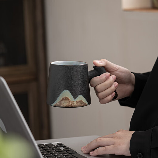 SUSHI CERAMICS office cup, hand-painted glaze painting, thousands of miles of rivers and mountains, wealth-gathering water cup, ceramic liner, filter tea cup, souvenir gift box