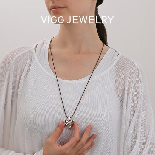 VIGG夏花项链女2025年新款潮毛衣链轻奢感贝珠小众百搭配饰 夏花项链