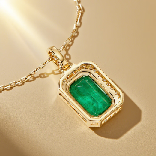 COASZE yellow 18K gold emerald colored gemstone pendant necklace women's diamond Chinese Valentine's Day gift for girlfriend and wife 18K yellow gold emerald pendant (about 70 minutes)