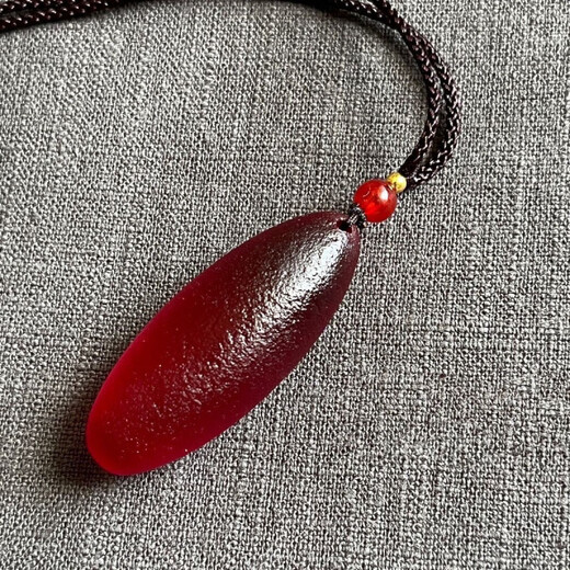 Zhou Runxi first-class Xinjiang Korla Desert meteorite blood meteorite burgundy energy stone niche meteorite raw stone pendant red meteorite pendant