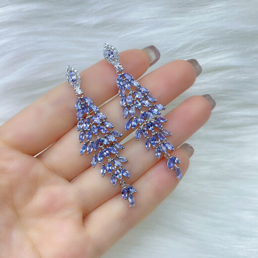 Yixiang Tanzanite Banquet S925 Silver Luxurious Gemstone Tanzanite Earrings Temperament European and American Evening Makeup Earrings Tanzanite Banquet S925 Silver Luxury