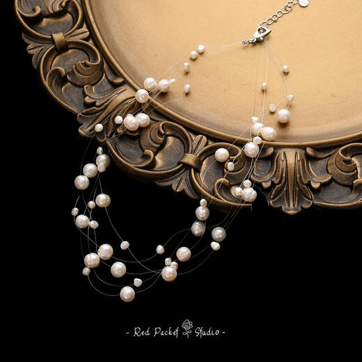 Red Pocket French Antique Natural Freshwater Pearl Necklace with Multi-layered Side-by-side Gypsophila Clavicle Galaxy Fantasy Necklace with Side-by-side Wrapped Style