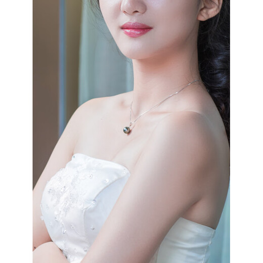 Nanzhu Palace Shangjian 18K gold Tahitian black pearl pendant, perfect round sea water necklace, free 925 silver necklace quality, black series 10-10.9mm