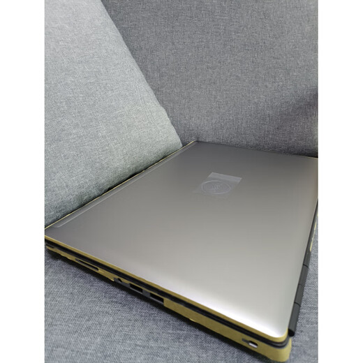 Dell (Dell)/Dell 7560 Precision7550 7760 7670 7770 7680 Mobile Workstation 7560_Configuration ONTER_I9_11950H_A3000_ 1TB_32G