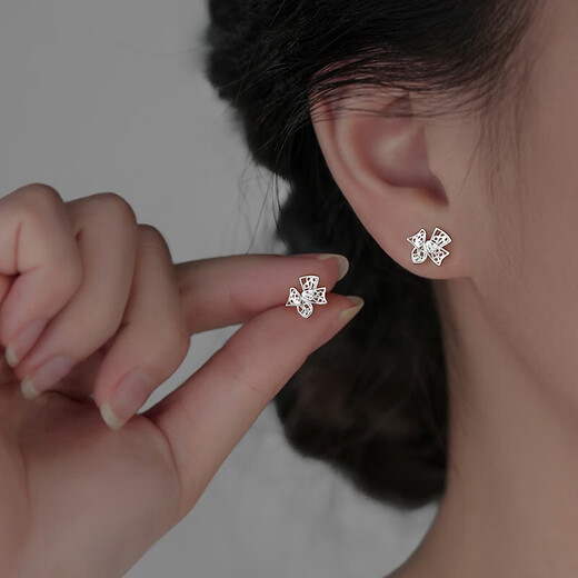 Bai Qixin Bow Earrings S999 Sterling Silver Silver Needle Hollow Earrings Women's Light Luxury Versatile High-end Fashion Ear Bone Nails Bow Earrings Pair
