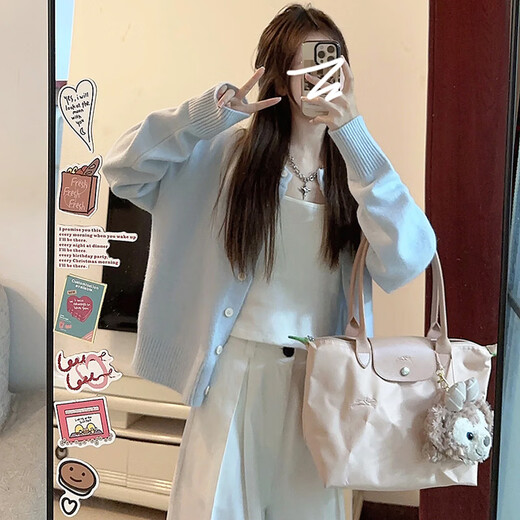 Langsha Knitwear Women's 2025 Jacket Women's Autumn New Small Cardigan Loose and Lazy Can Be Weared Out Soft Waxy Top