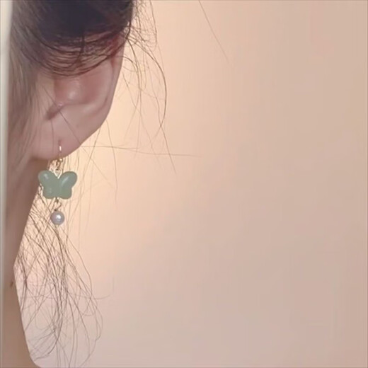 Pupan Lao Phoenix 9999 sterling silver new Chinese style butterfly pendant earrings small fresh exquisite temperament versatile earrings of the same style A pair of Lao Fengxiang of the same style