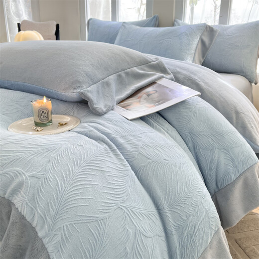 La Chapelle milk velvet four-piece set 2025 new winter thickened coral velvet quilt cover bed sheet three-piece set baby blue + star gray bed sheet style 1.5m four-piece set