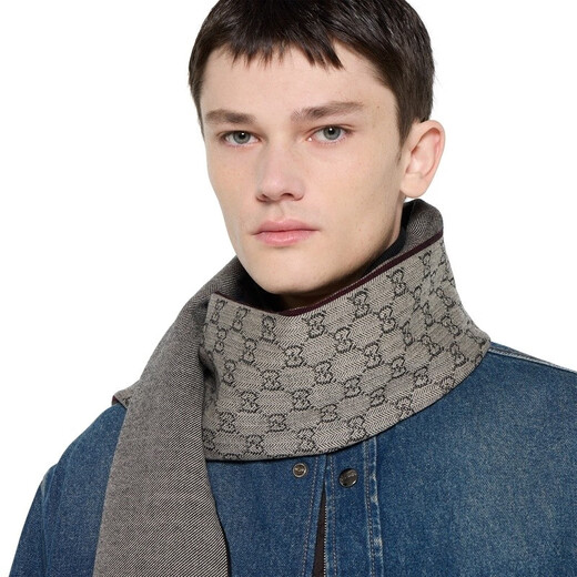GUCCI Gucci GG wool jacquard scarf new gift black gray one size