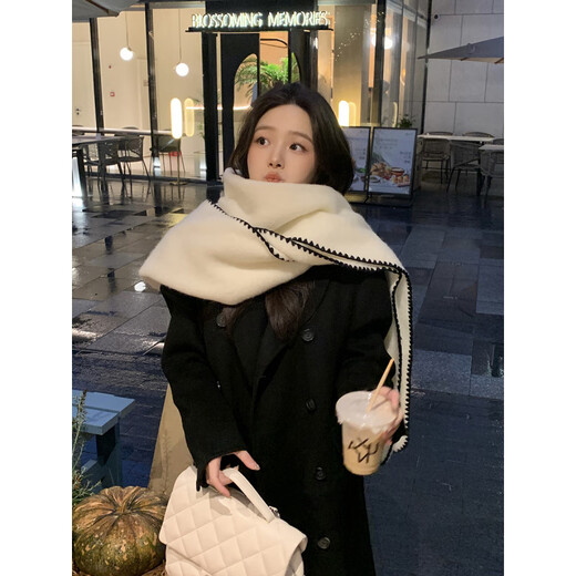 Écharpe de mélange de pics (Tucano) pour femmes en hiver épaissie de style chaud et parfumé à la mode et polyvalent grand châle de châle doux et gluant. Tempérament blanc