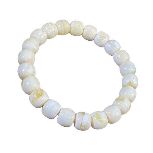 Ancient amber beeswax raw ore Russian material porcelain white demon flower blood amber chicken fat yellow root amber Qin color gold porcelain white multi-treasure bracelet picture