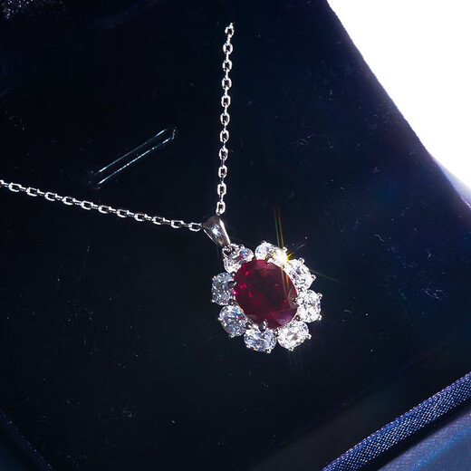 Natural pigeon blood oval ruby necklace for women PT950 platinum fashionable imitation diamond 2 carat pendant clavicle chain D-E/extreme white 2 carat LC/mirror flawless red diamond