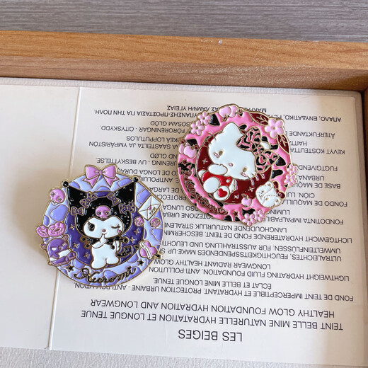 Cartoon Sanrio brooch, cute Kuromi, Cinnamon dog, Pacha dog, metal badge for men and women, clothing, bags and accessories, four-piece set, Culomi + Hello Kitty + Cinnamon dog + Pacha dog