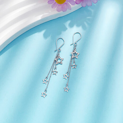 Laofu gold platinum earrings, bright stars, tassels, small star earrings, gifts for girlfriends, gifts for others, about 2.12g