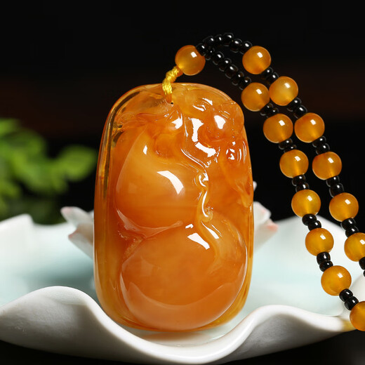 Fat Donglai's same style beeswax necklace old beeswax pendant sweater chain chain D type/Ruyi gourd (old beeswax chain chain type)