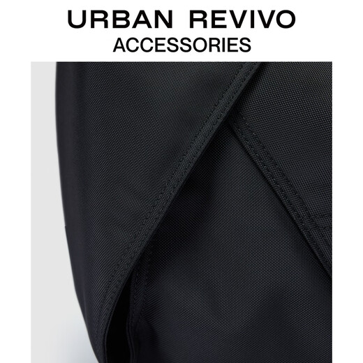 URBAN REVIVO2025秋季新款女户外休闲大容量斜挎包UAJB50015 黑色