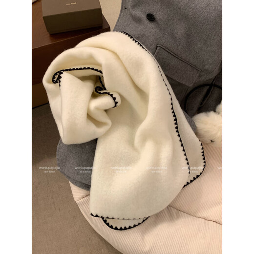 Écharpe de mélange de pics (Tucano) pour femmes en hiver épaissie de style chaud et parfumé à la mode et polyvalent grand châle de châle doux et gluant. Tempérament blanc