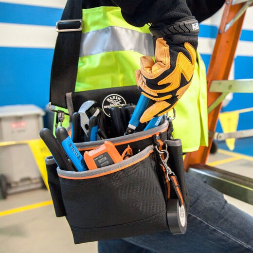 Klein Tools 5240 Tradesman Pro Tool Bag 9 Pockets Tunnel Loop 15 Pockets One Size Fits All